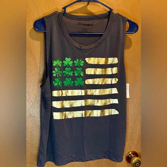 St Patrick’s day shamrock gold flag shirt L - Picture 2 of 10